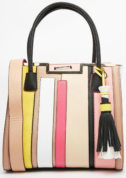 Ravne linije in menjavanje barv. (€59.15, asos.com)