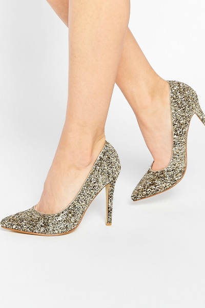 Letošnja pomlad bo bleščeča. (€39.44, asos.com)