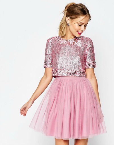 Obleka s katero boš zagotovo glavna zvezda vsake zabave. (€169.01, asos.com)