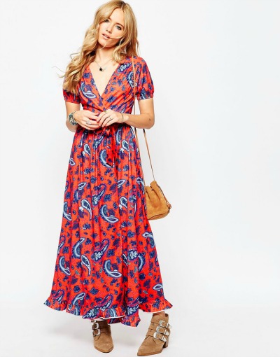 S to obleko boš pripravljena na vse spomladanske glasbene festivale. (€49.29, asos.com)