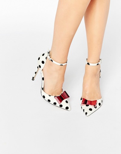 Čevlji z visoko peto za samozavestne korake. (€63.38, asos.com)