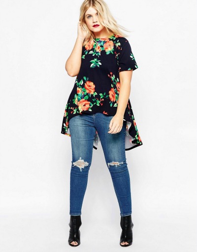 Čudovita tunika z daljšim zadnjim delom. (€39.44, asos.com)