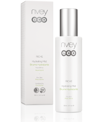 Riche Hydrating Mist koži povrne vlago in sijaj. (29,05 €, enaa.com)
