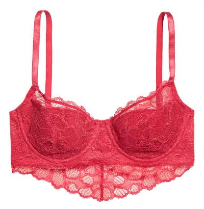 Za zapeljive trenutke izberi čipkast modrček. (19.99 €, hm.com)