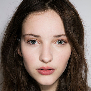 Nežen jesenski videz. (stylecaster.com)