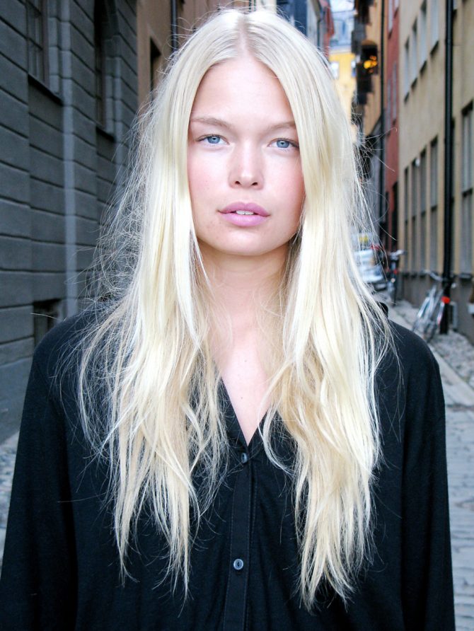 Foto: Elle.com Letošnji blond odtenki bodo hladnejši in svetlejši kakor lani.