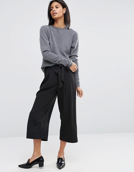 bodite-v-trendu-s-hlacami-culottes-6